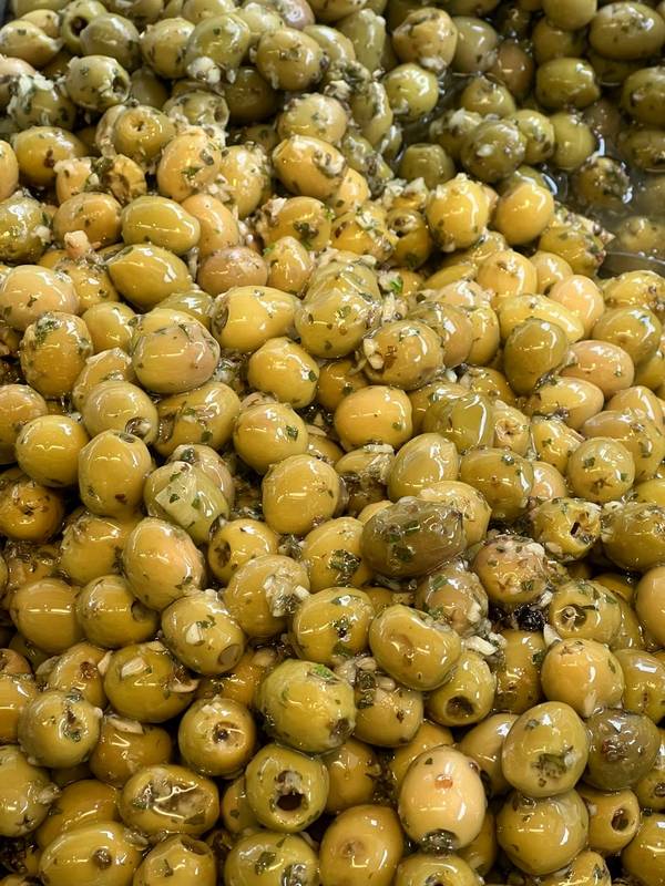 Hanan Oliva - Olijven gevuld met knoflook