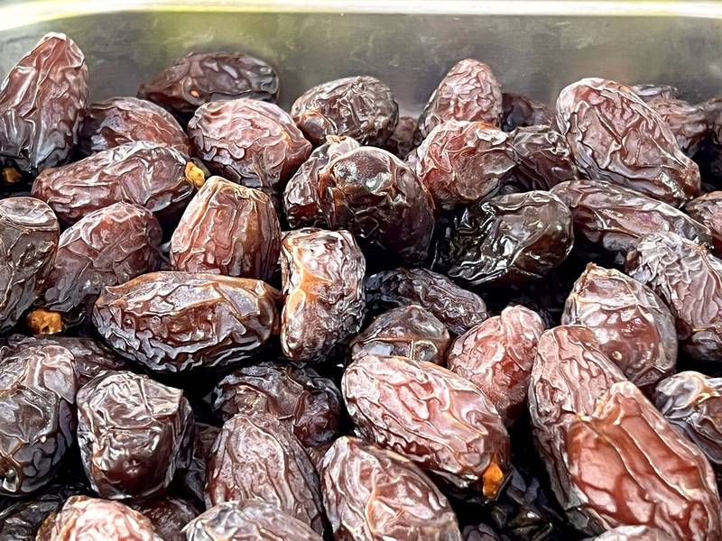 Hanan Oliva - Medjool dadels